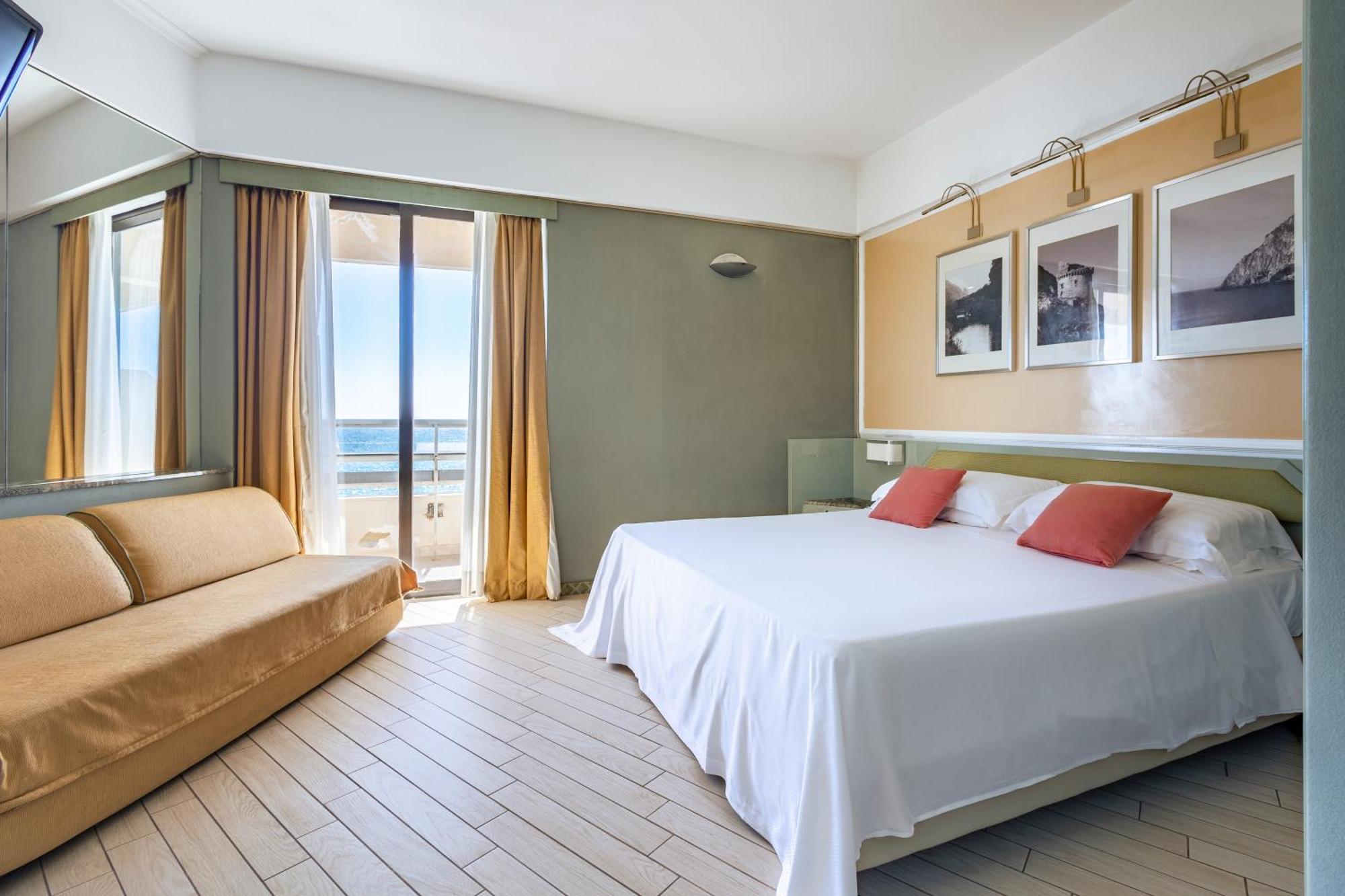 Circeo Park Hotel サン・フェリーチェ・チルチェーオ エクステリア 写真